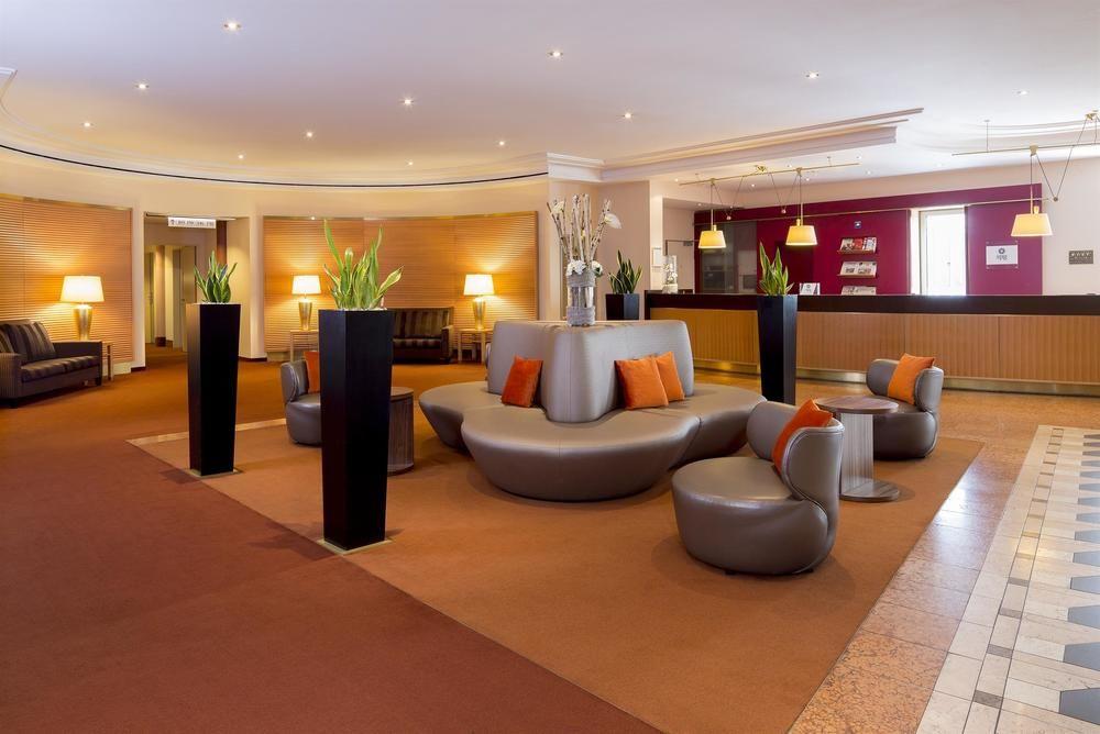 فندق فندق شيراتون دوسلدورف إيربورت المظهر الخارجي الصورة